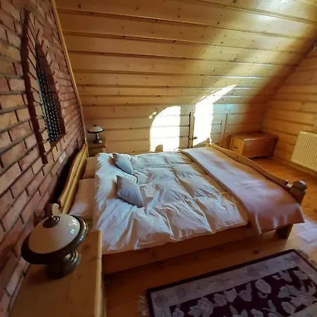 Krasna Semesterbostad